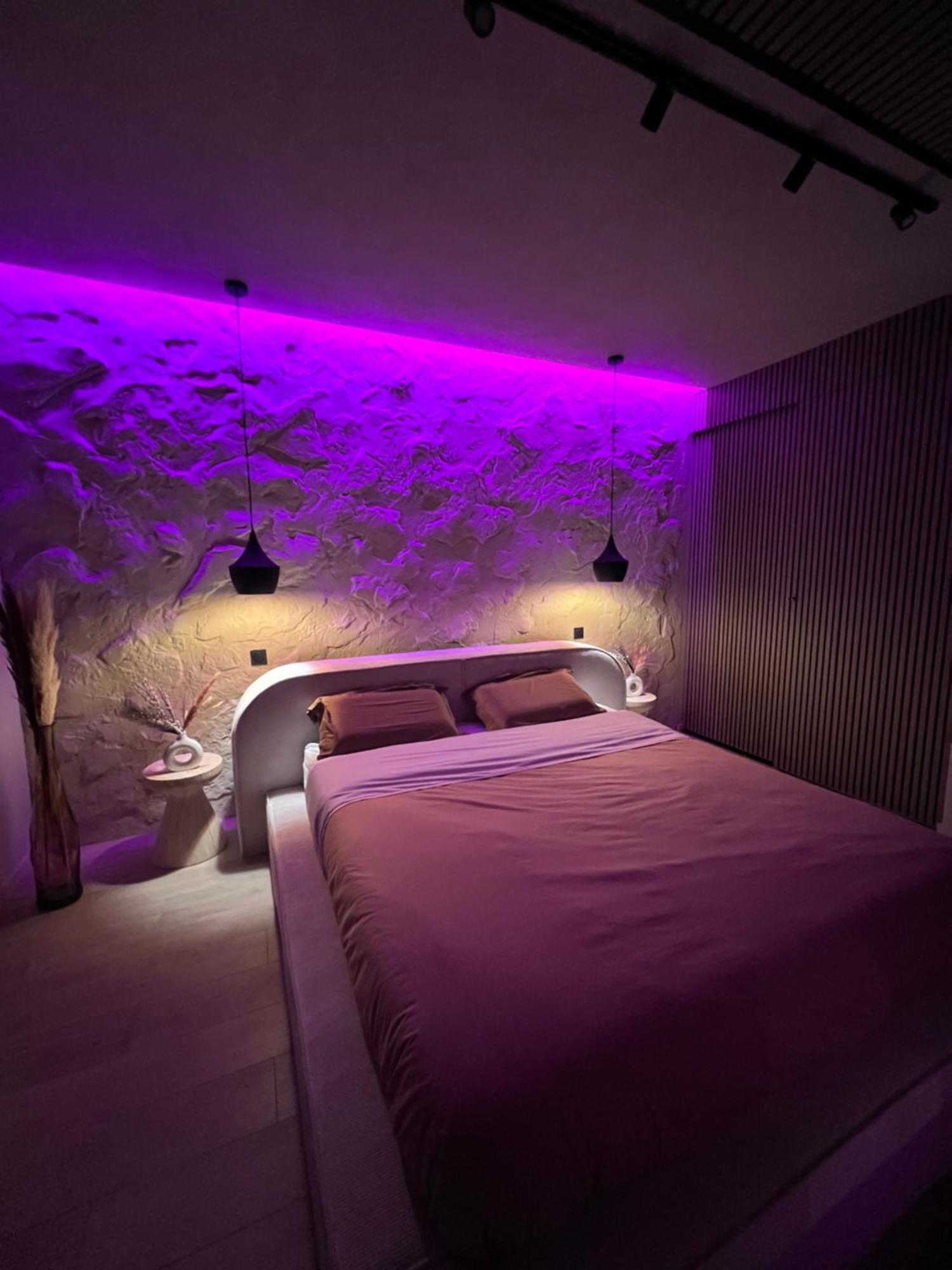 Harmony Room Suite Avec Balneo Angers Eksteriør bilde
