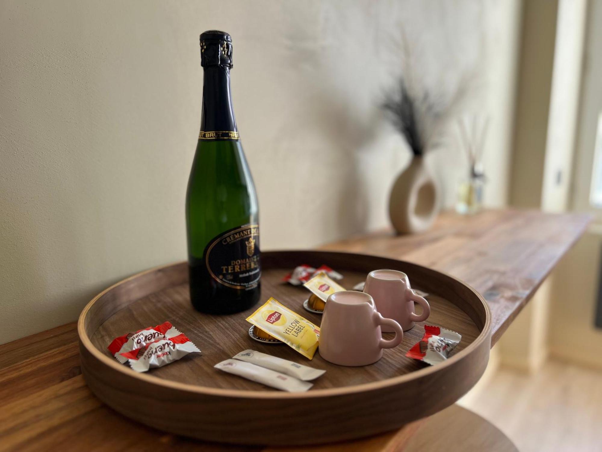 Harmony Room Suite Avec Balneo Angers Eksteriør bilde